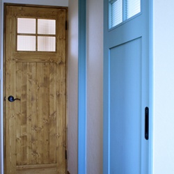 061. クローバーハウス オリジナル木製ドア
